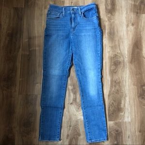 Levi's | 721 High Rise Skinny Jeans